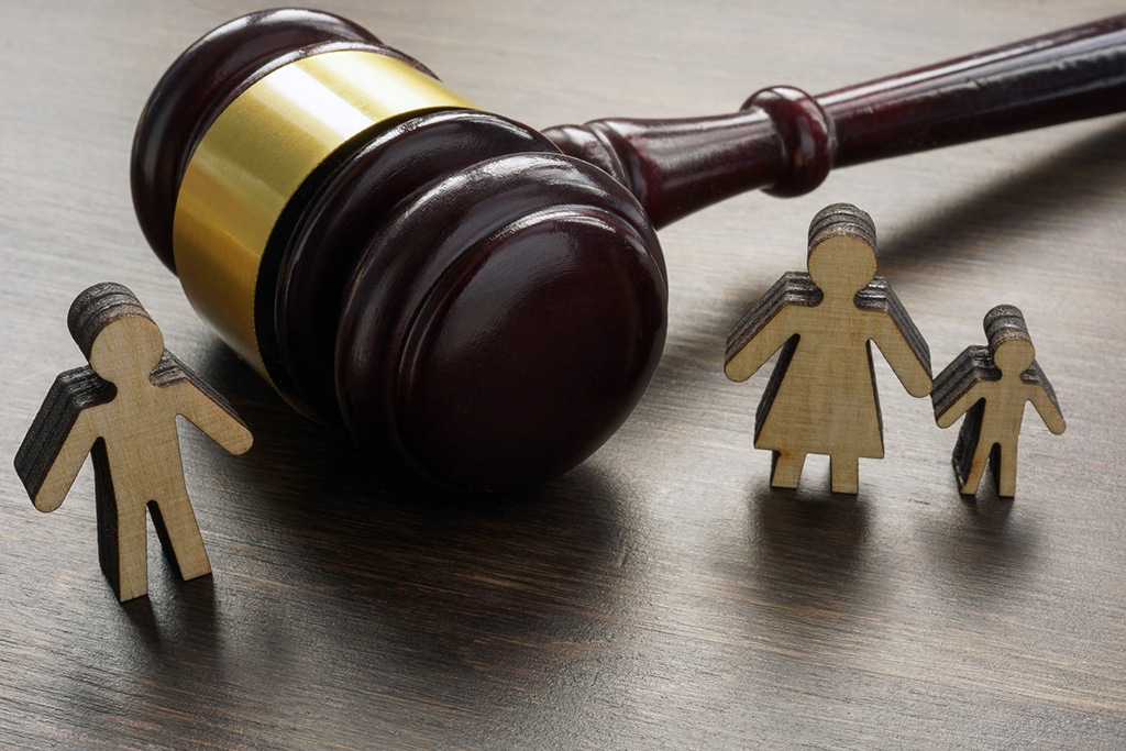 Working With a Private Judge in Child Custody Disputes